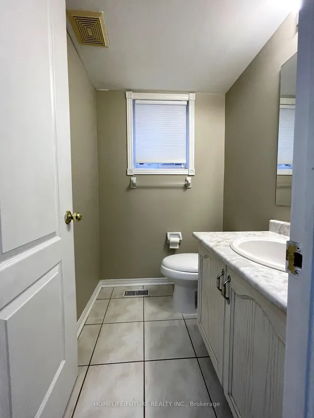 Additional image 9 of 14 Peachleaf Cres