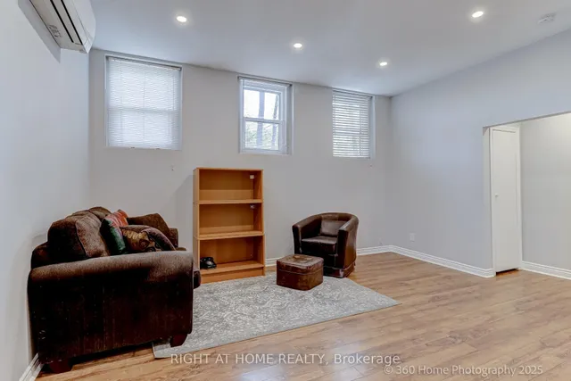 Additional image 9 of 274 Pharmacy Ave