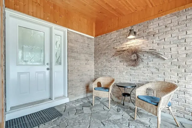 Additional image 3 of 6427 Dunray Crt