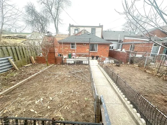 Additional image 3 of 186 East Ave