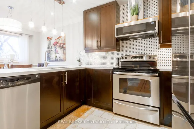 Additional image 13 of 1522 Lancaster Dr Unit 18