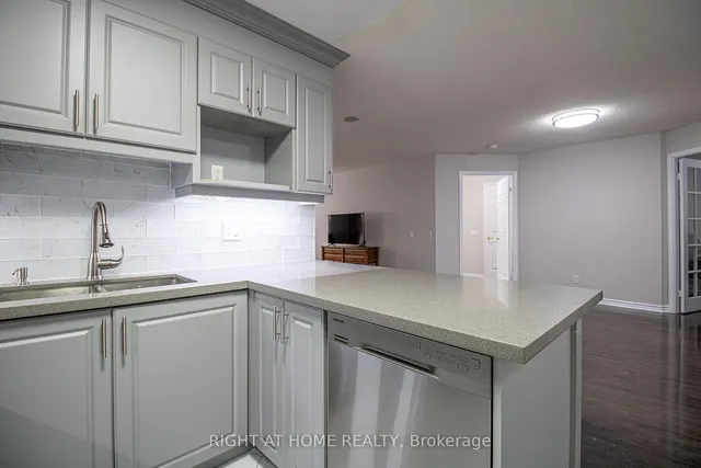 Additional image 13 of 25 Kingsbridge Garden Circ Unit 320