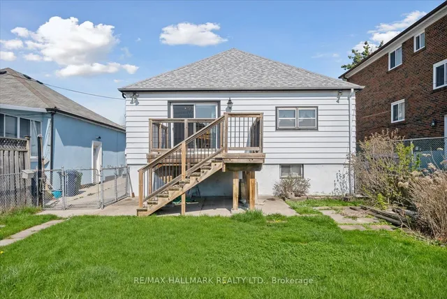 Additional image 38 of 134 Magnolia Ave