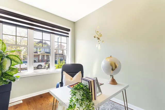 Additional image 10 of 20 Miracle Tr