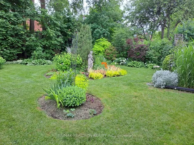 Additional image 26 of 35 Kirkland Blvd