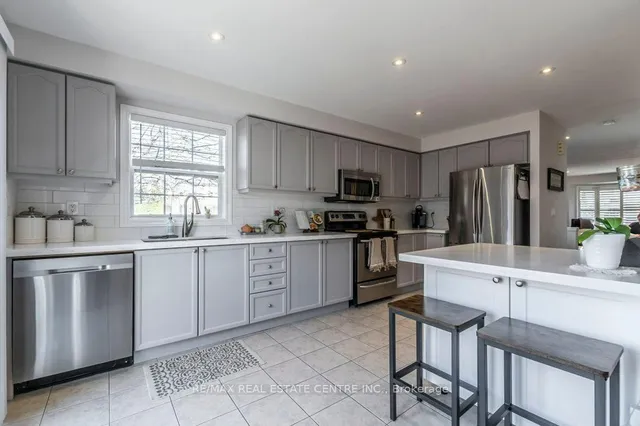 Additional image 13 of 328 Baverstock Cres
