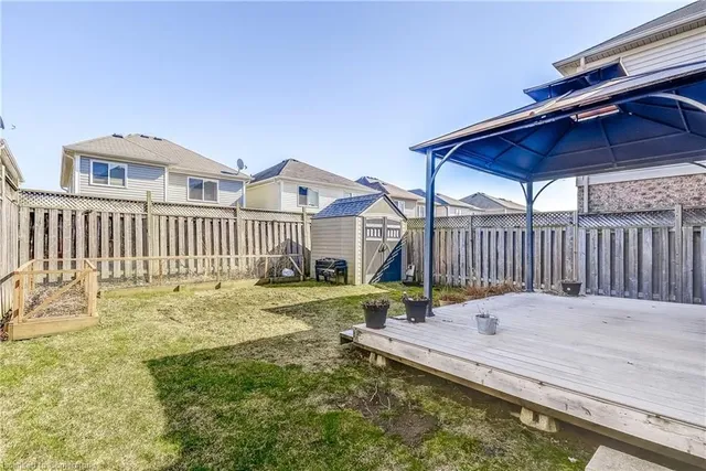 Additional image 39 of 83 Powell Dr