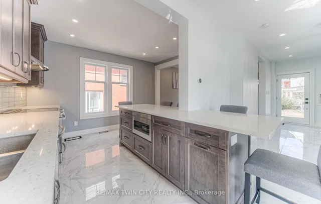 Additional image 18 of 31 Dekay St