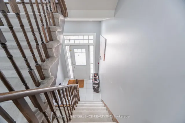 Additional image 4 of 9 MAGDALENE Cres