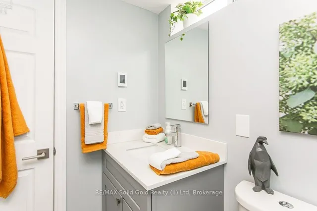 Additional image 34 of 235 Fergus Ave