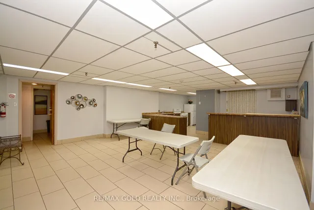 Additional image 27 of 18 Knightsbridge Rd Unit 809