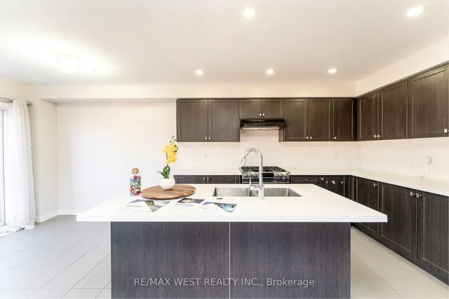 Additional image 14 of 2 Scarletwood St