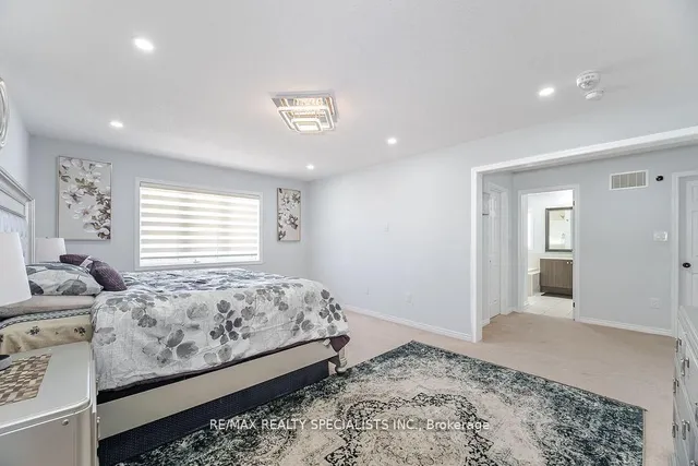 Additional image 22 of 52 Abercrombie Cres