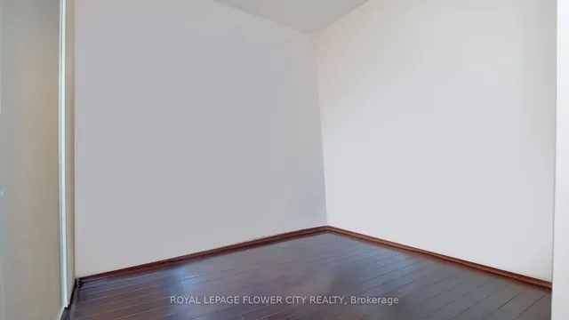 Additional image 41 of 105 The Queensway Ave Unit 415