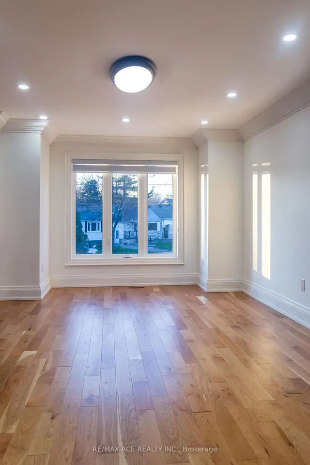 Additional image 37 of 229B Mcintosh St