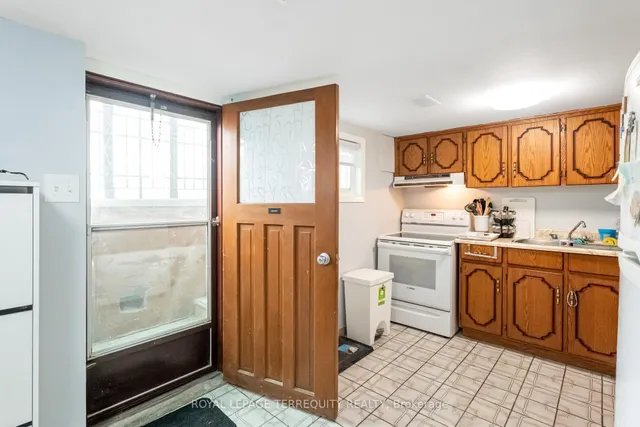 Additional image 16 of 532 Silverthorn Ave