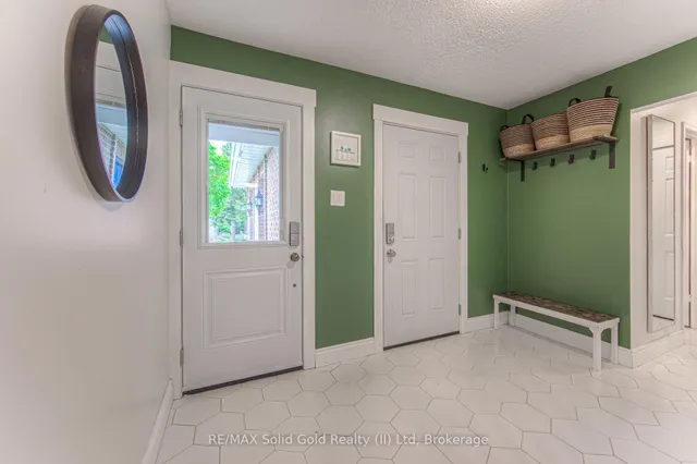 Additional image 5 of 57 Royal Orchard Dr