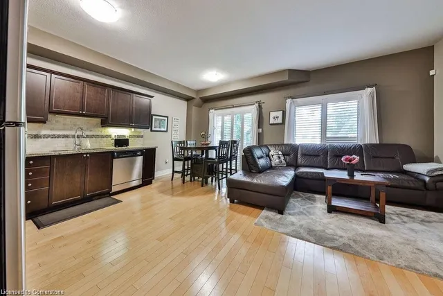 Additional image 5 of 540 Guelph Line Unit 4