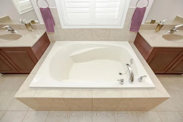 Additional image 29 of 15 Fallharvest Ave