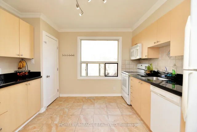 Additional image 24 of 7 Sophia St