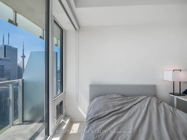 Additional image 21 of 197 Yonge St Unit 5607