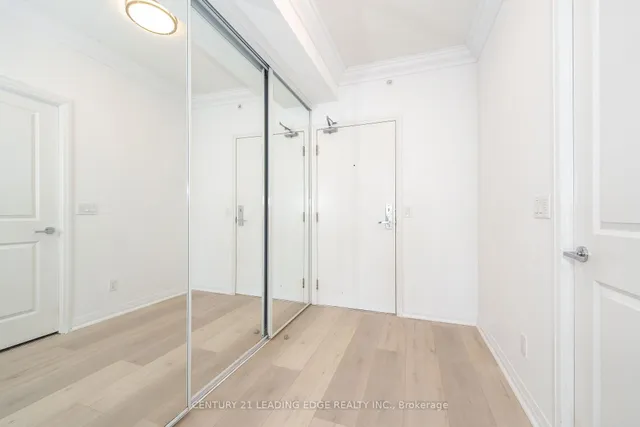 Additional image 6 of 59 ANNIE CRAIG Dr Unit 603