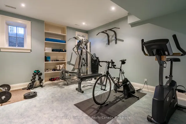 Additional image 39 of 1259 Sprucelea Dr