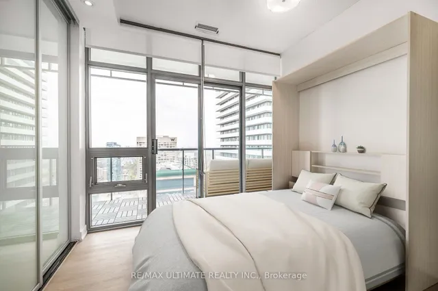 Additional image 14 of 33 Charles St Unit 3808