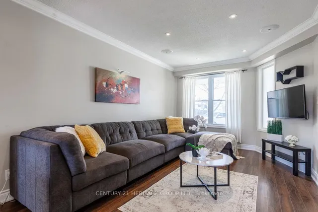 Additional image 7 of 2202 PEMBROKE Crt