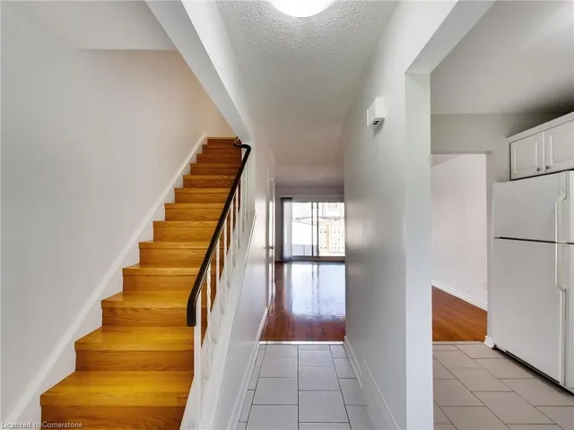 Additional image 3 of 153 Limeridge Rd Unit 16