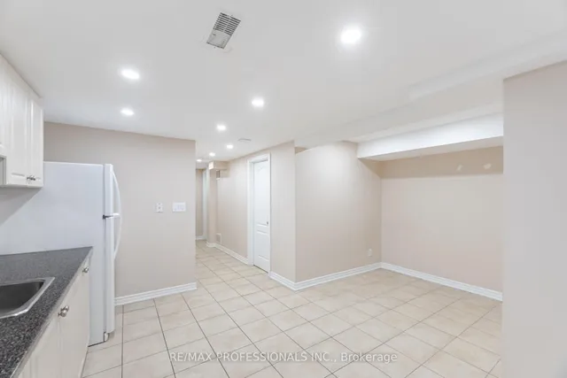 Additional image 32 of 11 Asterwind Cres