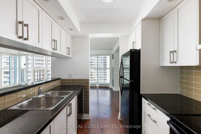 Additional image 18 of 99 Harbour Sq Unit 3002
