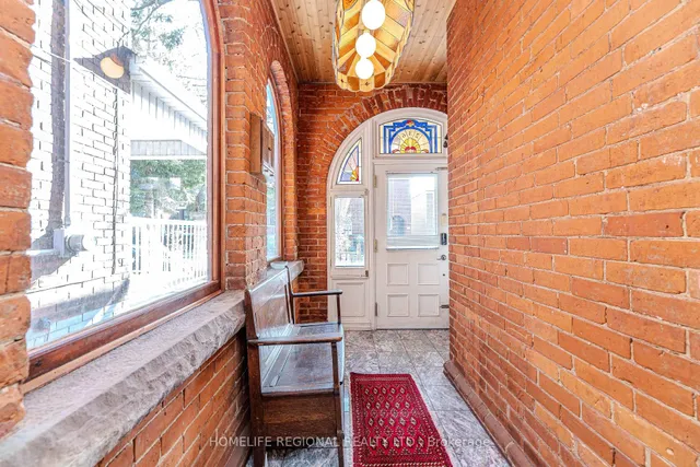 Additional image 16 of 236 Dovercourt Rd