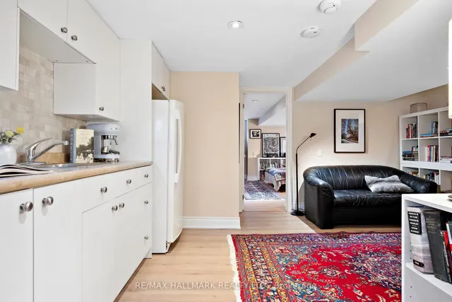 Additional image 34 of 85 Sorauren Ave