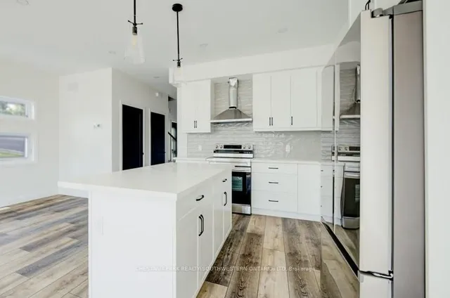 Additional image 8 of 573 Guelph St