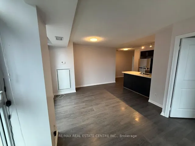 Additional image 7 of 35 Bastion St Unit 709