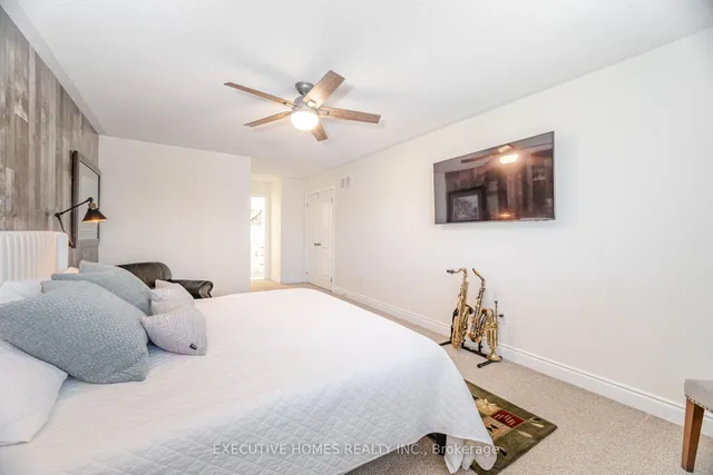 Additional image 39 of 221 Cathcart Cres