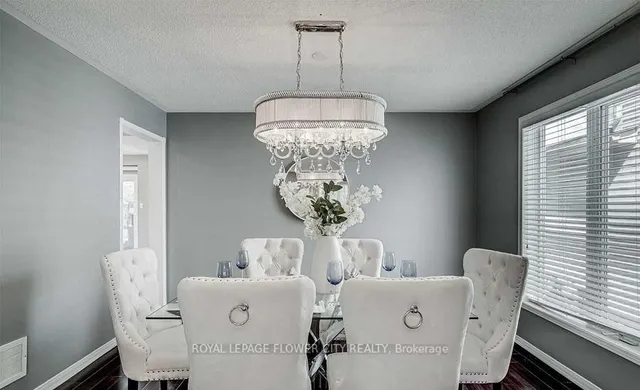 Additional image 23 of 35 Legend Lane