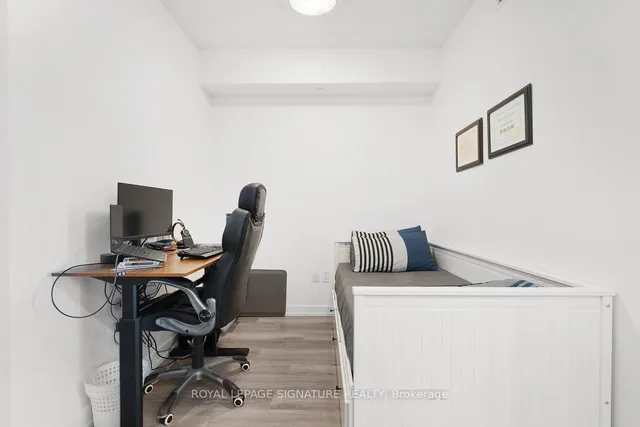 Additional image 17 of 5 Wellington St Unit 814