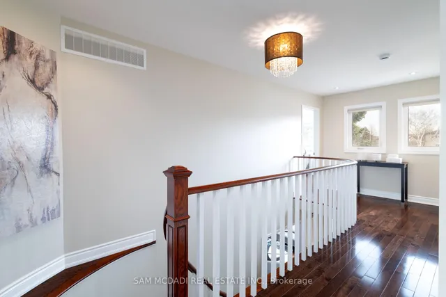 Additional image 13 of 1555 Sir Monty's Dr