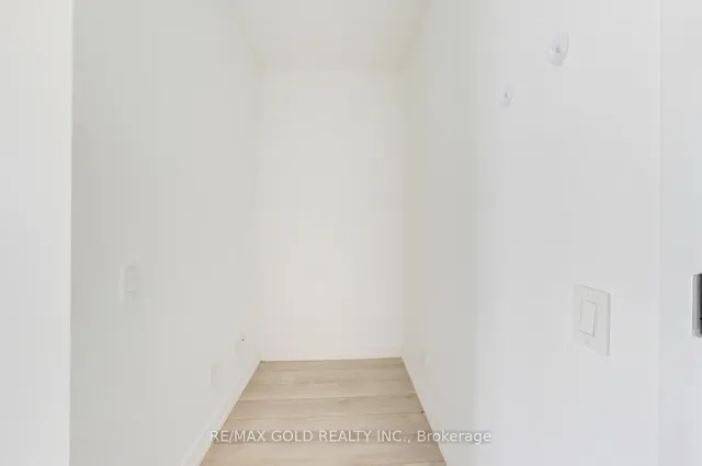 Additional image 9 of 185 Roehampton Ave Unit 3205