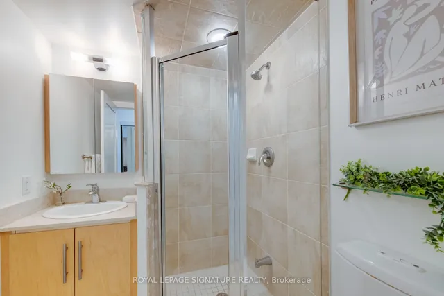 Additional image 23 of 20 Blue Jays Way Unit 1401