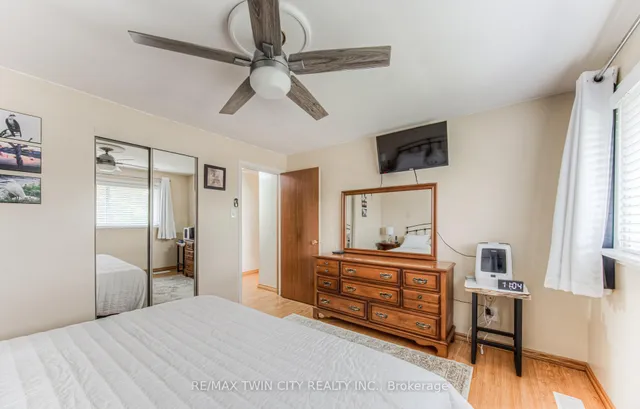 Additional image 18 of 590 Manchester Rd