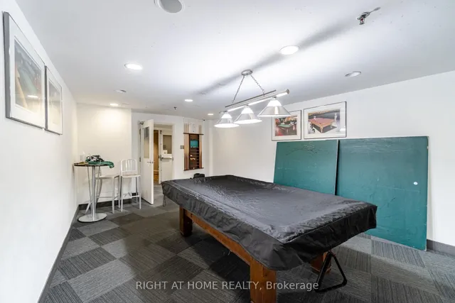 Additional image 48 of 77 Harbour Sq Unit 1812