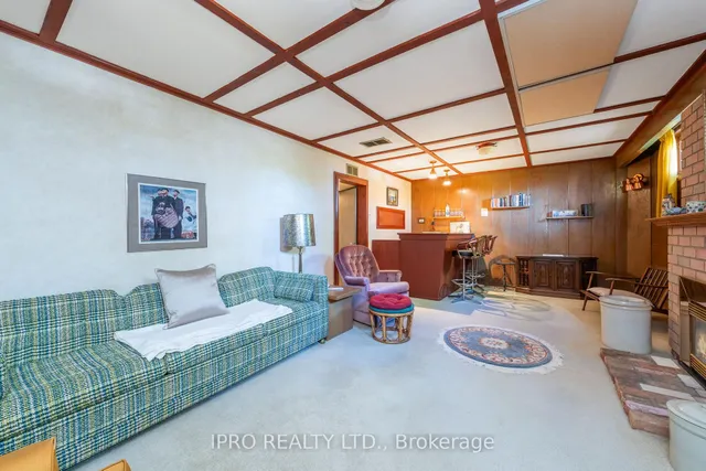 Additional image 32 of 32 Cloverhill Rd