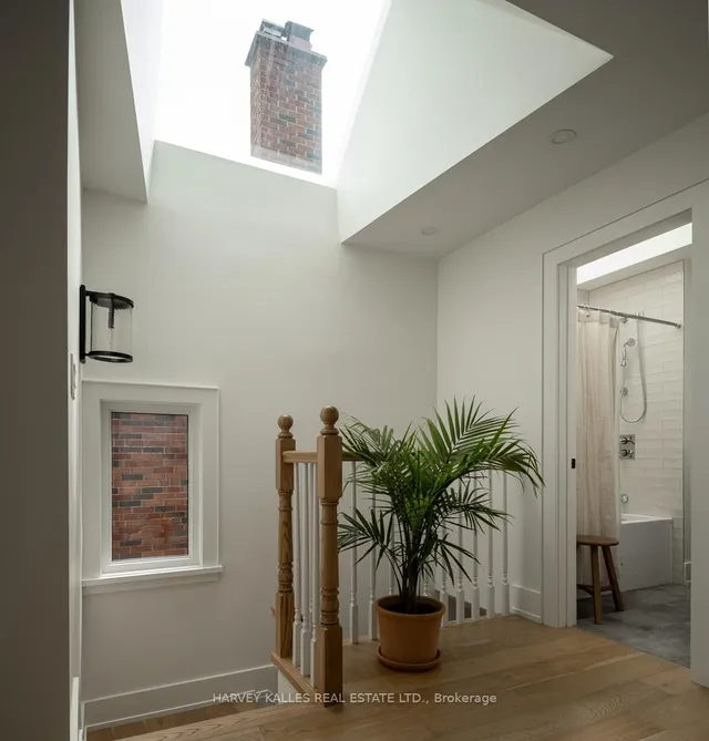 Additional image 22 of 516 St Clements Ave