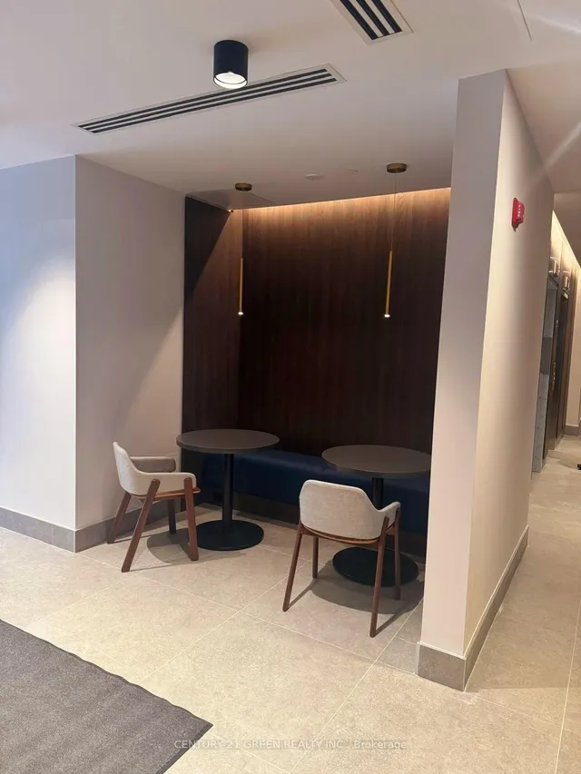 Additional image 7 of 1440 Clarriage Crt Unit 309