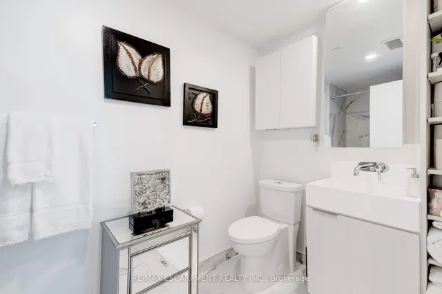 Additional image 25 of 370 Martha St Unit 1707