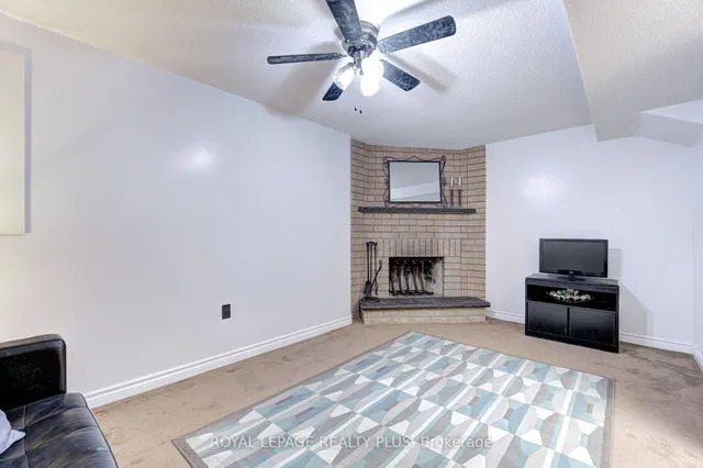 Additional image 27 of 5020 Delaware Dr Unit 2