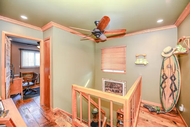 Additional image 20 of 14 Royce Ave